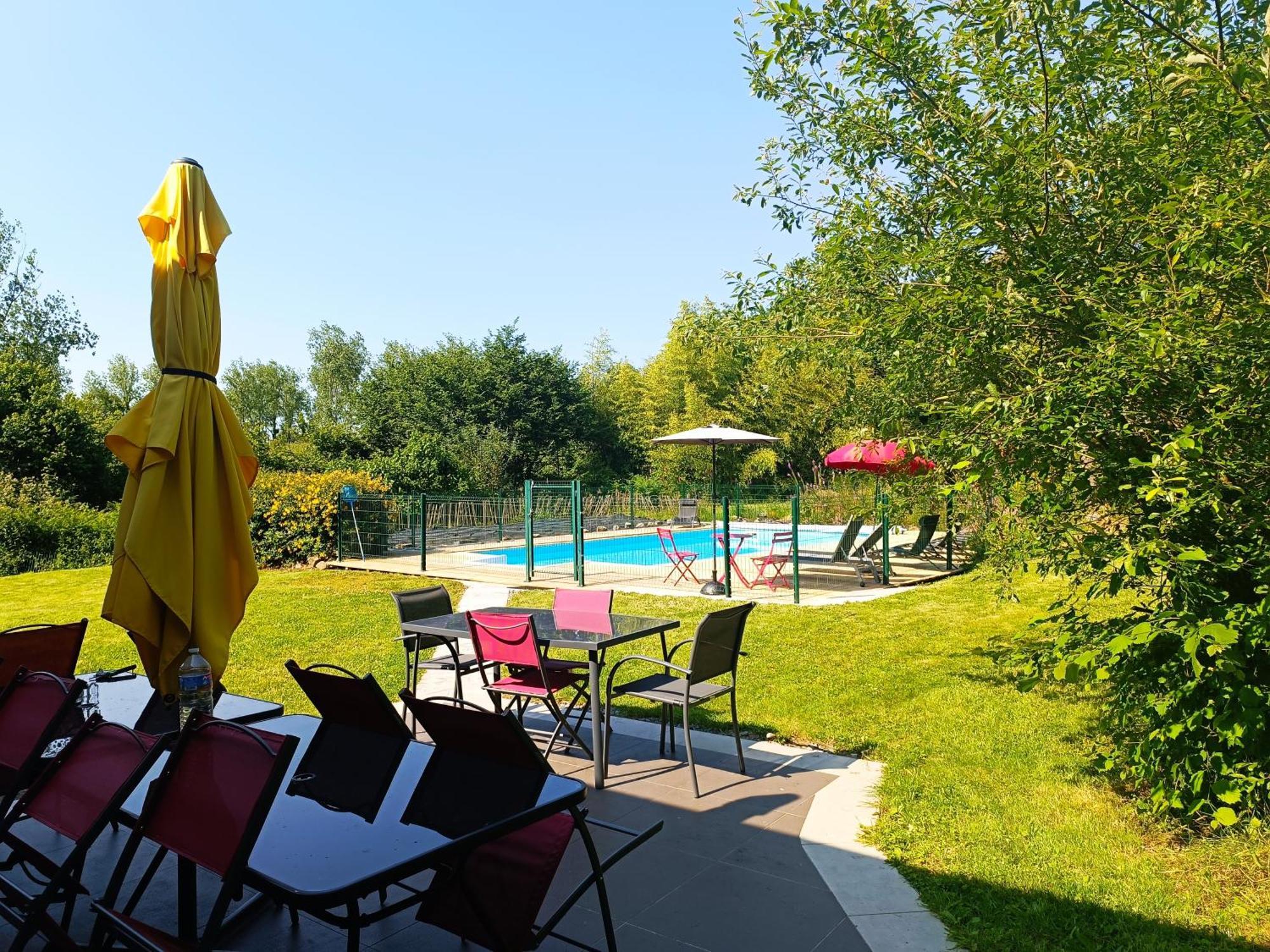 Gite Du Nouveau Monde Langoelan Buitenkant foto